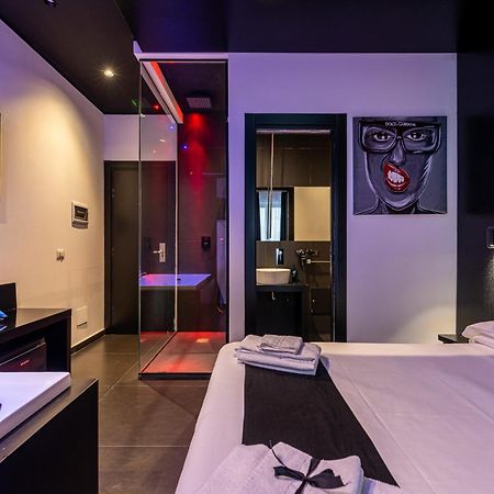 Maximum Hub Suite&Spa Palermo Exterior photo