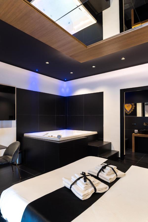 Maximum Hub Suite&Spa Palermo Exterior photo
