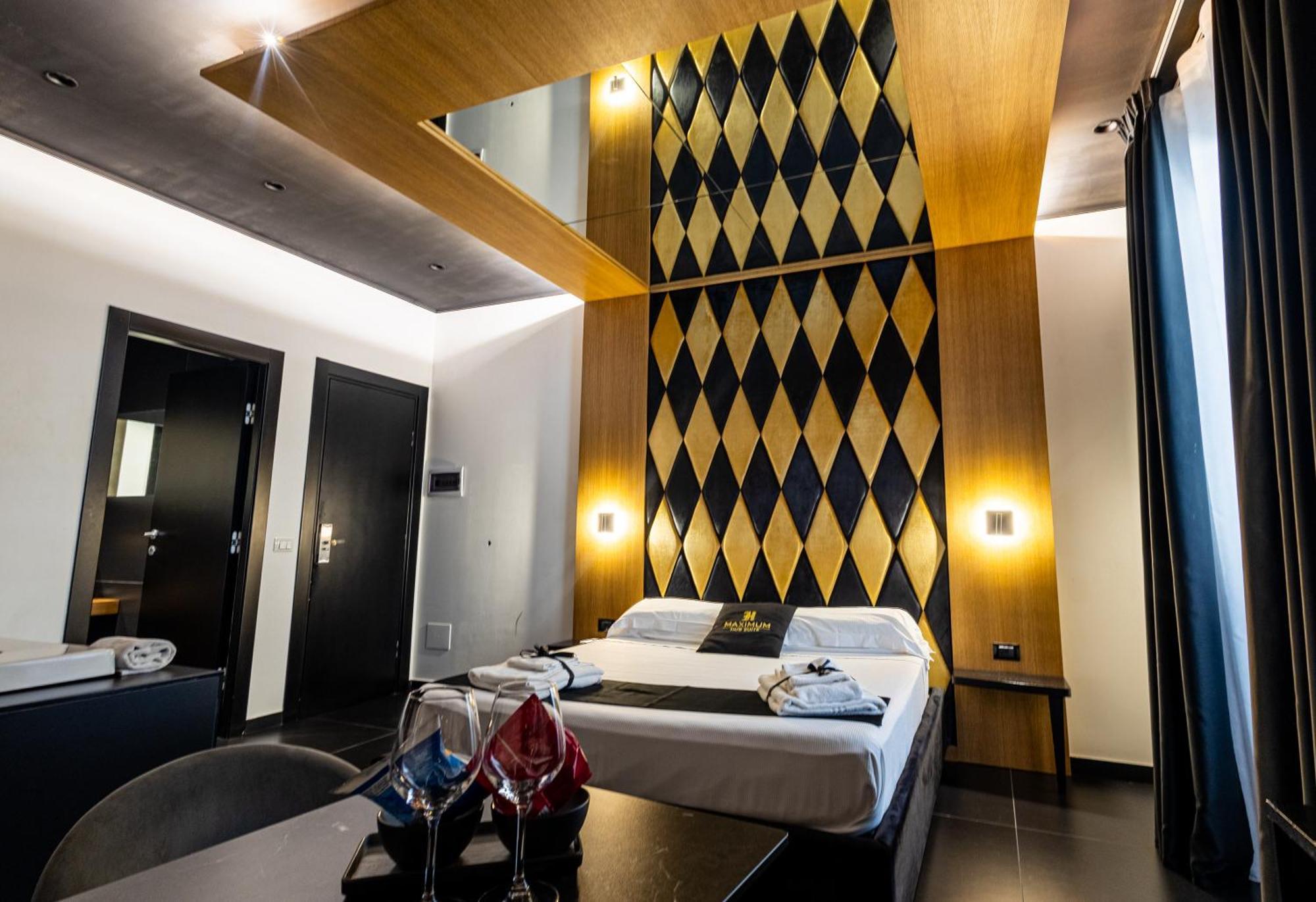 Maximum Hub Suite&Spa Palermo Exterior photo