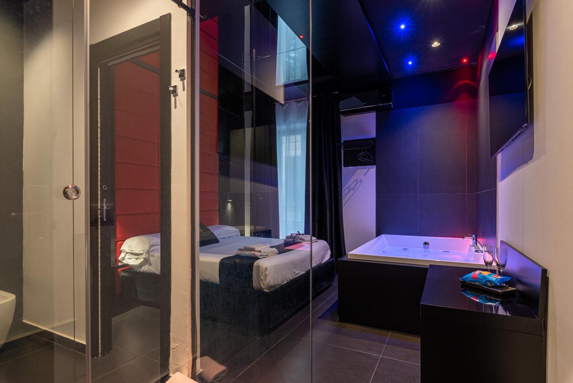 Maximum Hub Suite&Spa Palermo Exterior photo