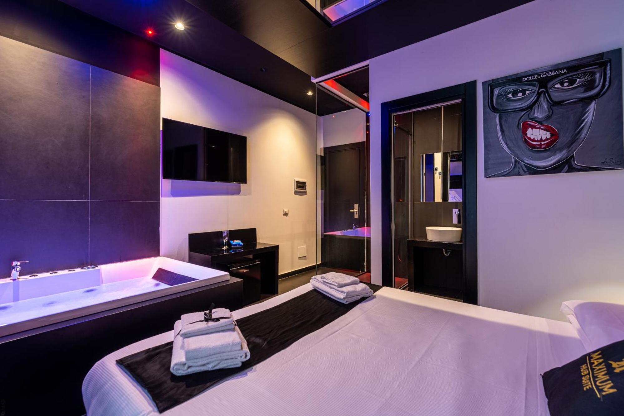 Maximum Hub Suite&Spa Palermo Exterior photo
