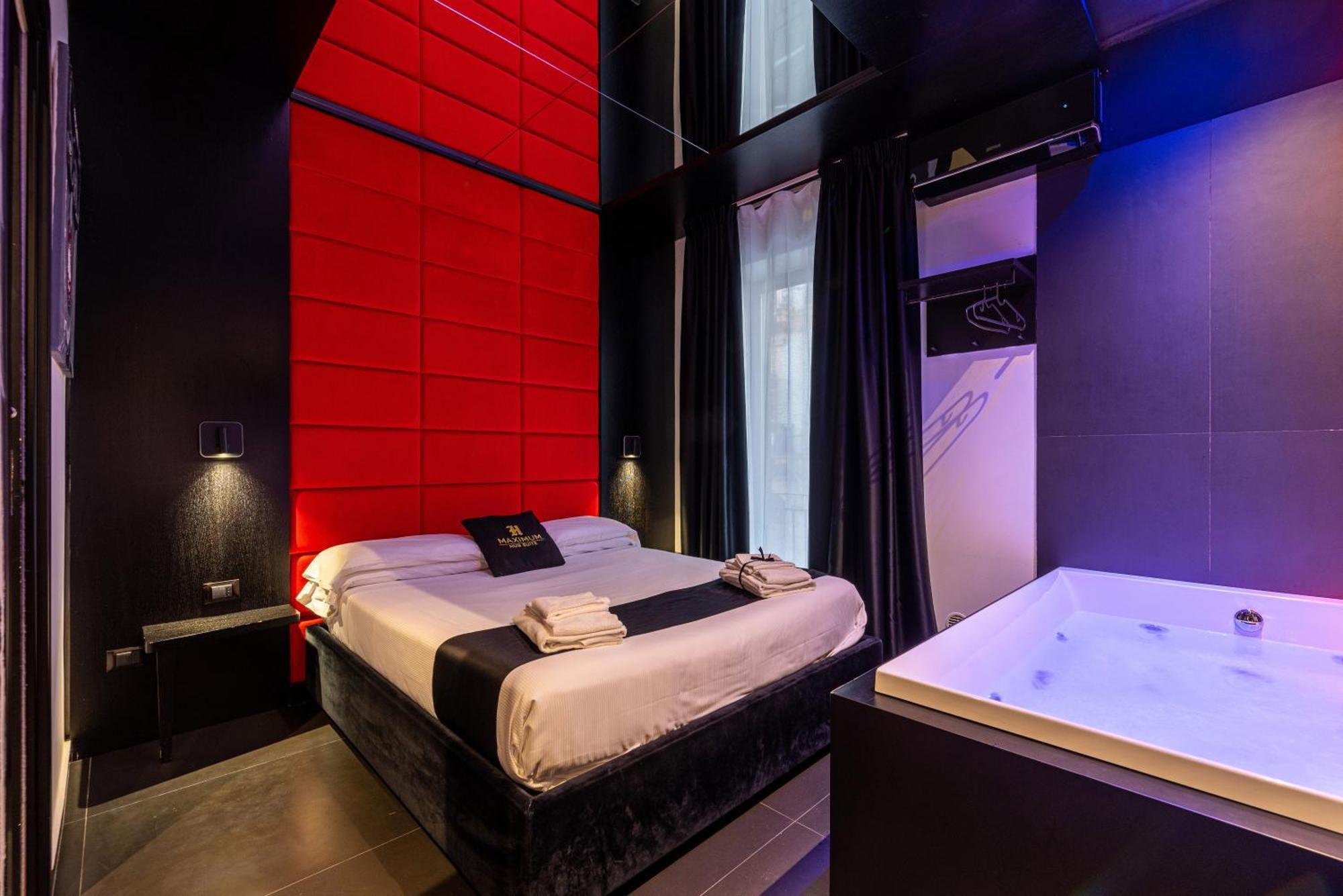 Maximum Hub Suite&Spa Palermo Exterior photo