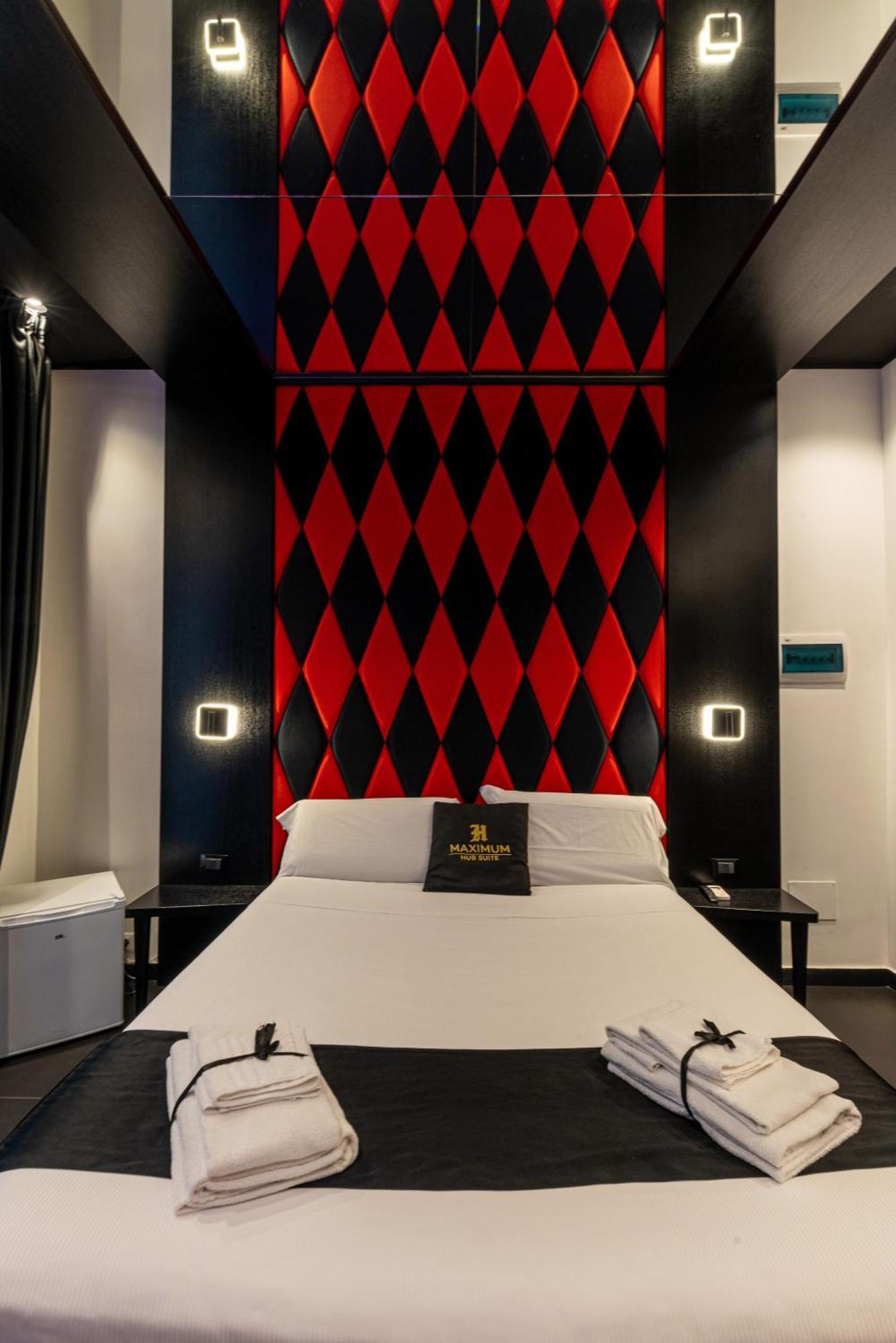 Maximum Hub Suite&Spa Palermo Exterior photo