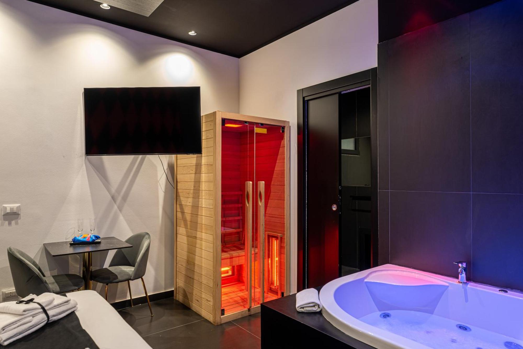 Maximum Hub Suite&Spa Palermo Exterior photo
